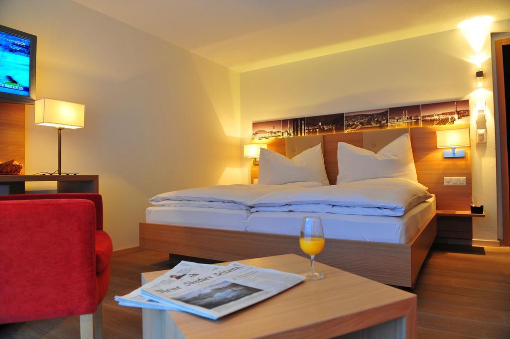 Hotel Aristella Swissflair Zermatt Room photo